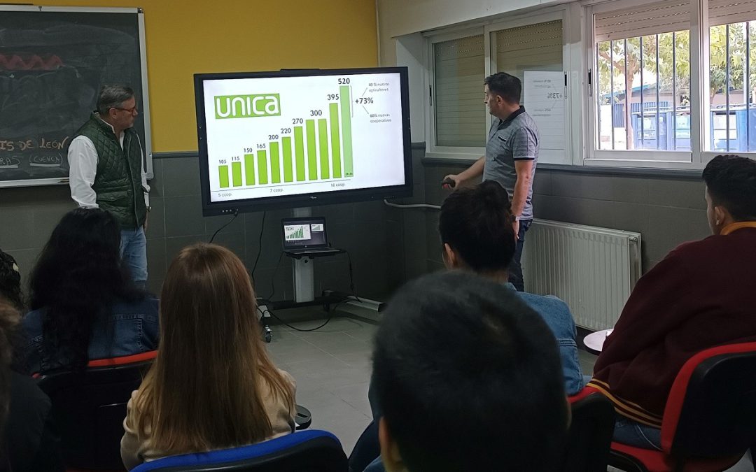 Charla didáctica en IES Fray Luis de León